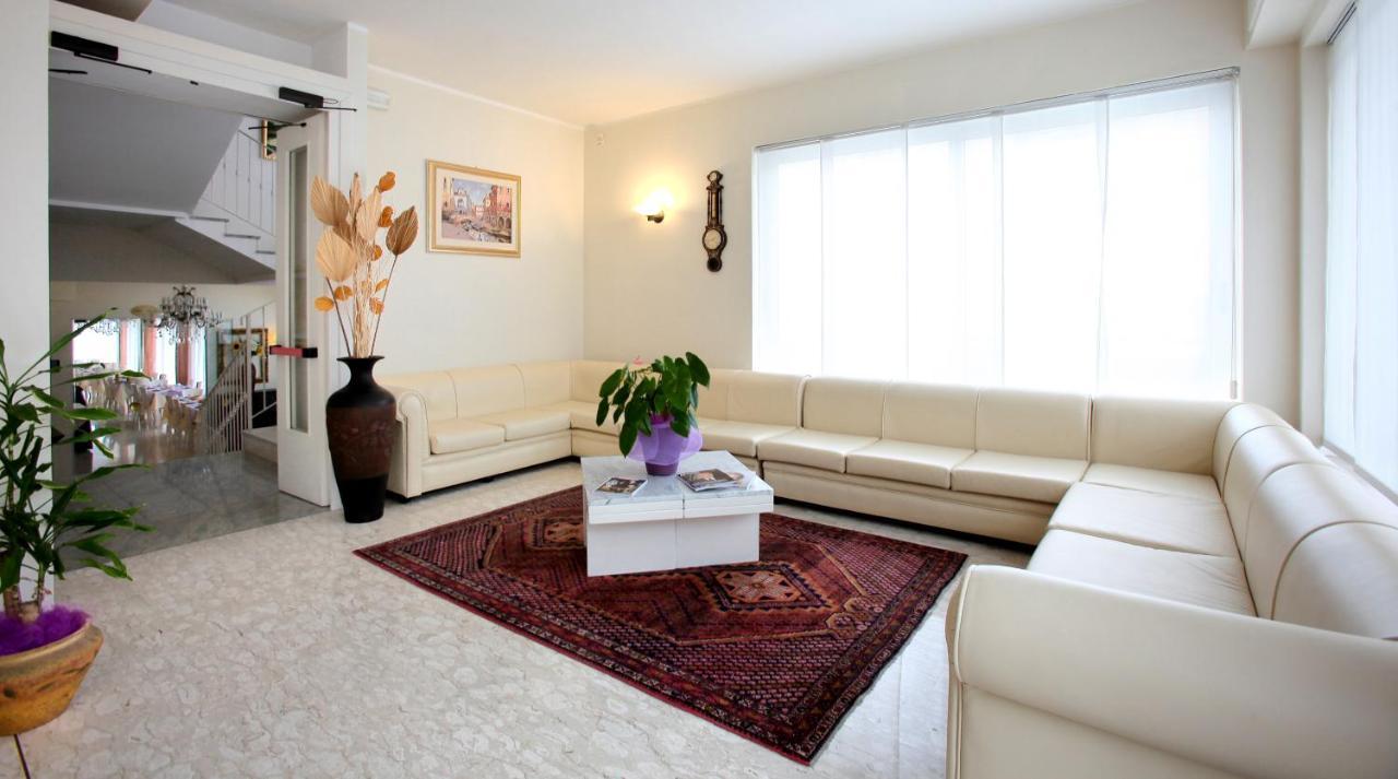 Hotel Torino Jesolo Extérieur photo